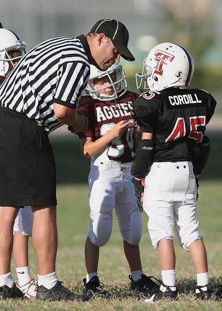 队三人的出 队三人的出